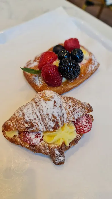 Paris Baguette Picture 10