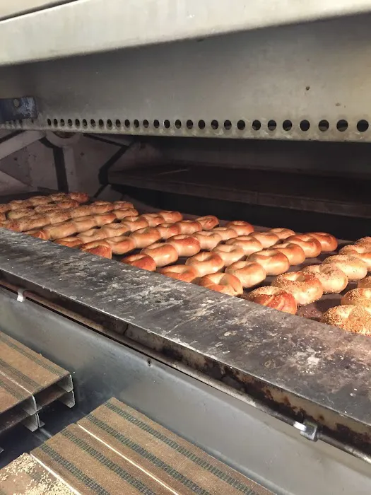 Kinderkamack Hot Bagels Picture 9