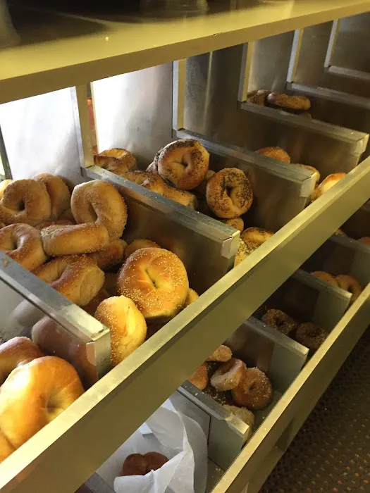 Kinderkamack Hot Bagels Picture 1