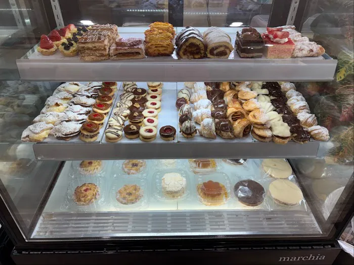 Aroma d’ cafe bakery Picture 2