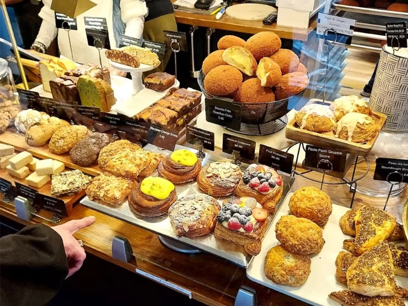 Best Bakeries in Boston for Fresh Croissants and Artisan Bread